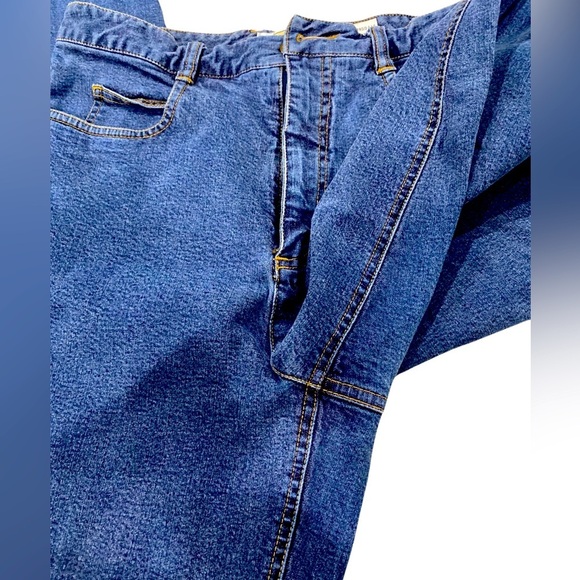 Talbot's Women's Stretch Straight Jeans Medium Wash Jeans Size 8 - Picture 3 of 6